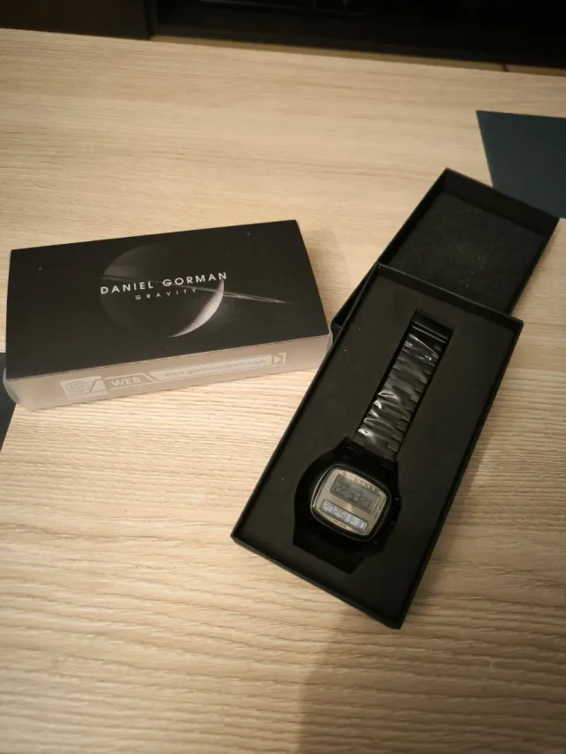 Reloj Digital Retro sin estrenar