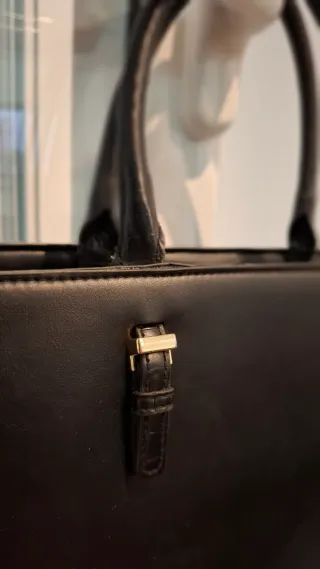 Bolso Negro Elegante