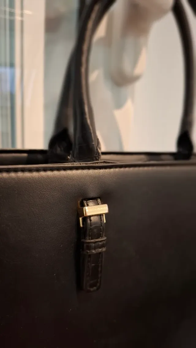 Bolso Negro Elegante