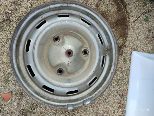Llanta Citroën 2CV Dyane 6