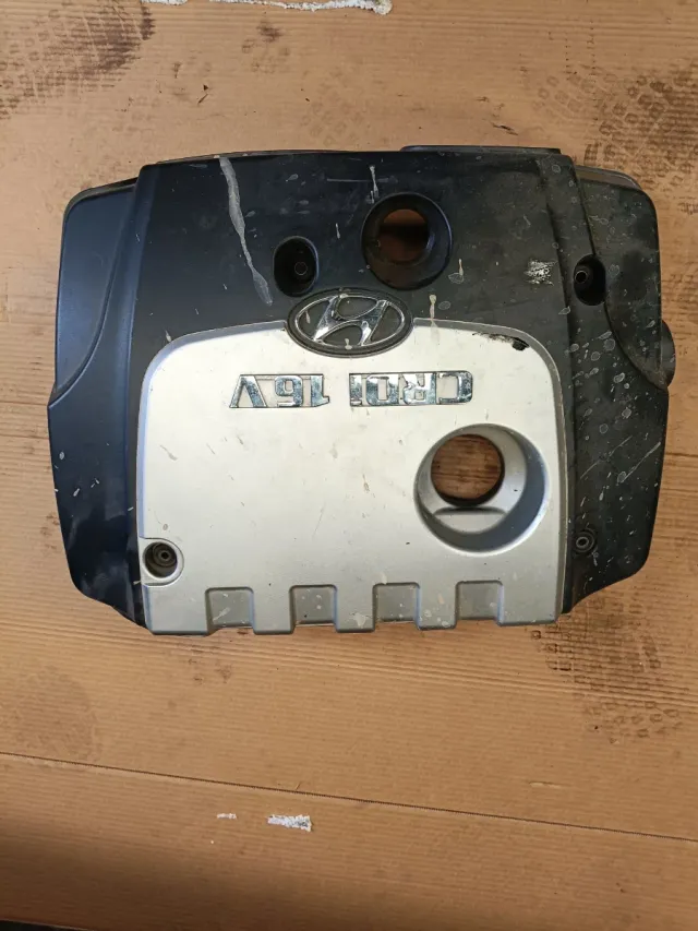 Tapas variadas de motor