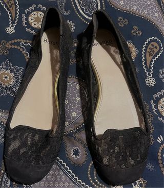 Sandalias Bershka encaje negro