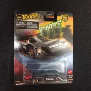 Hot Wheels Mazda 787B Premium