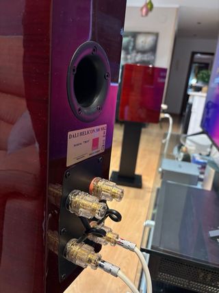 Altavoces Dali Helicon 300MK2