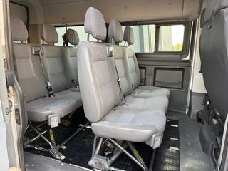 Peugeot Boxer 9 PLAZAS