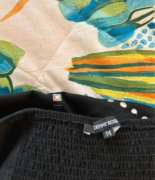 Abito corto nero con borchie