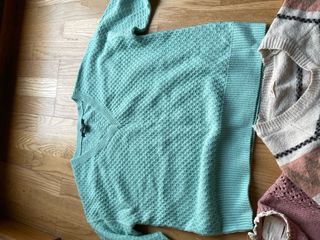 Lote 4 prendas: jerséis y pantalones