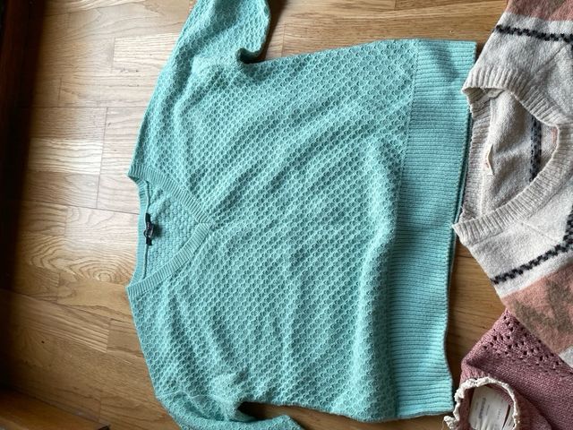 Lote 4 prendas: jerséis y pantalones