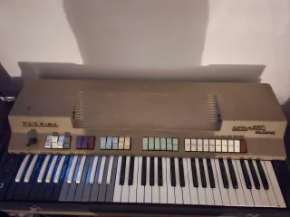 Farfisa Compact Deluxe 1967 Órgano Combo