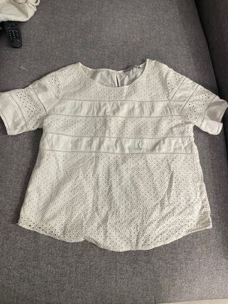 Blusa blanca bordada