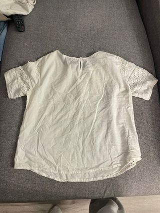 Blusa blanca bordada