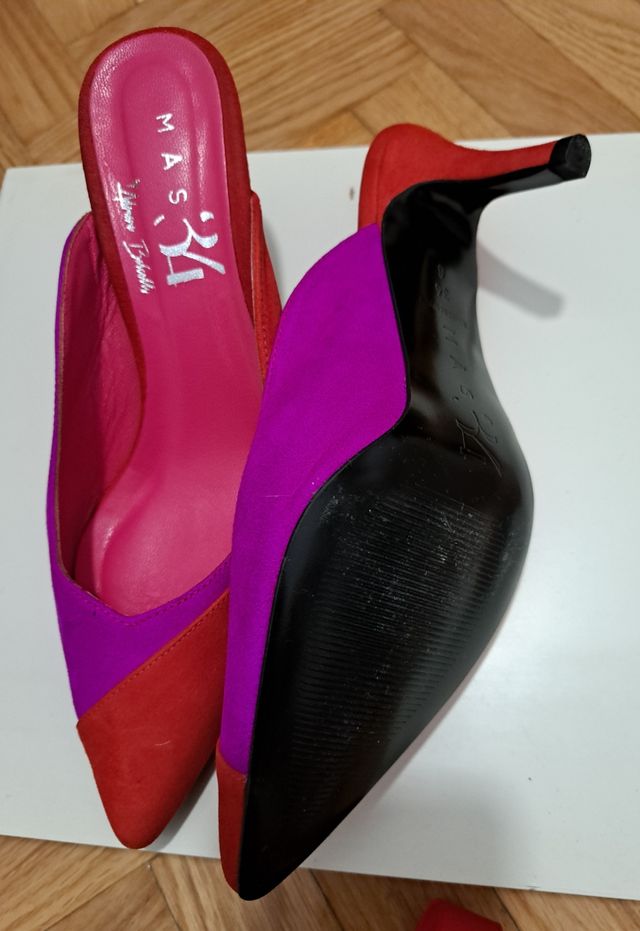 Zapatos Mas34 mules color Rojo y Morado
