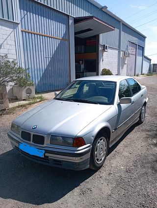 BMW 318 I 4