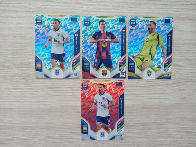 Lote Cromos Adrenalyn FIFA 365 para EDUARD
