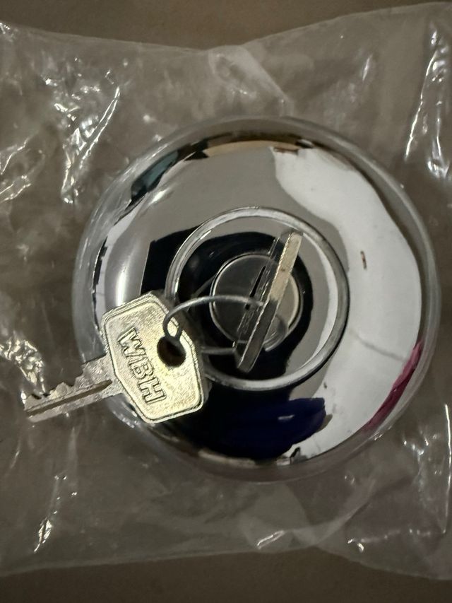 Tapón de gasolina con llave