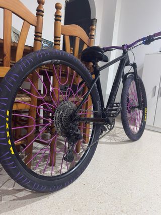 Bici Stunt Morada Negra( Orbea onna 10 modificada