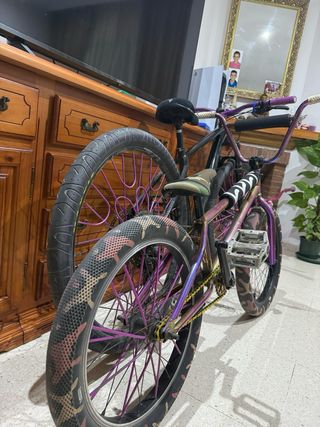 Bici Stunt Morada Negra( Orbea onna 10 modificada