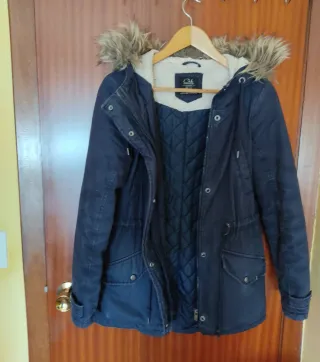 Cazadora chaquetón azul con capucha