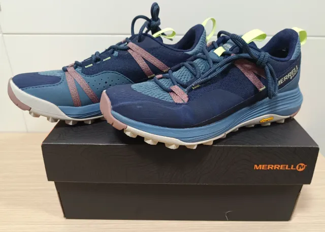 Zapatillas Merrell Gore-Tex Azul/Rosa