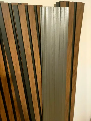 Listones de madera para panel acústico