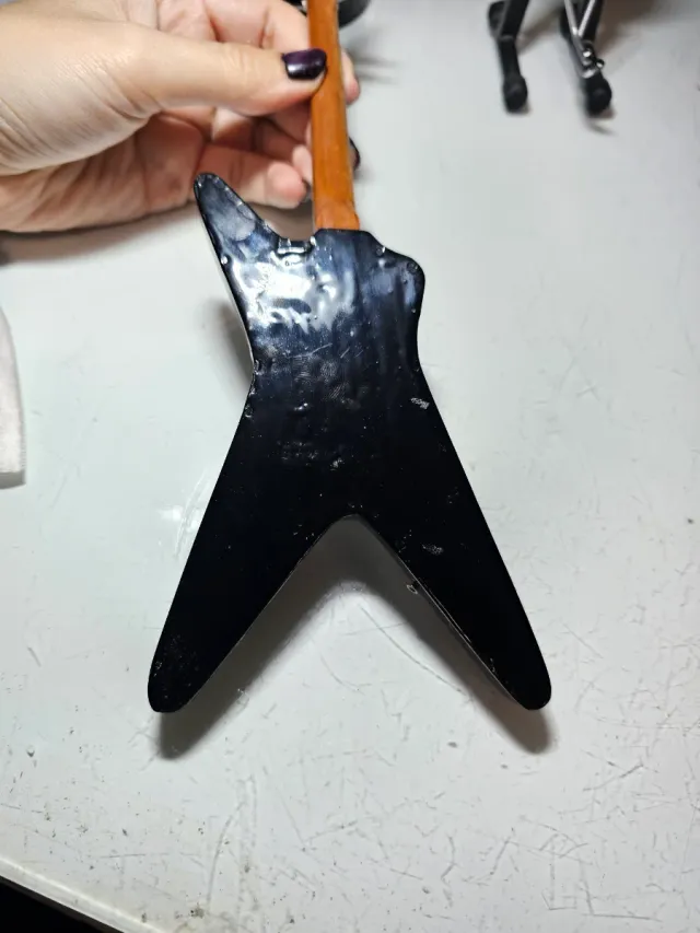 Guitarras en miniatura