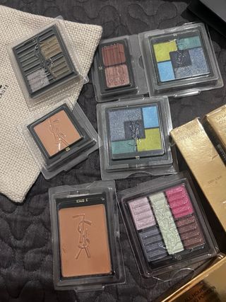Lote YSL Maquillaje: Polvos + regala