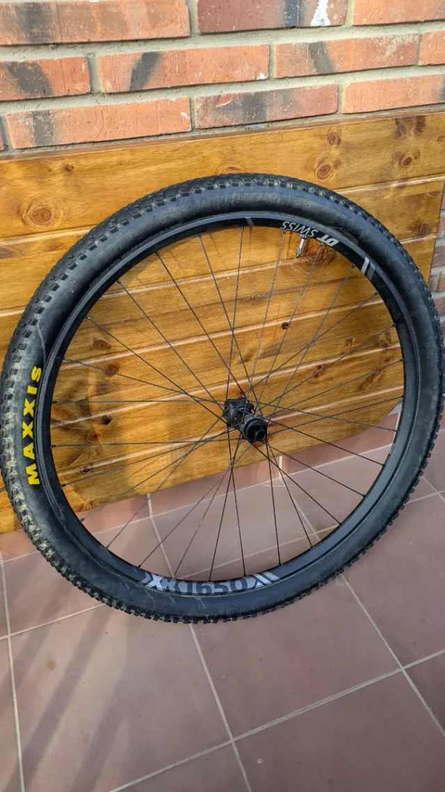 Ruedas DT Swiss XR 1650