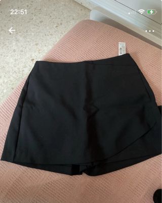 Falda pantalón negra