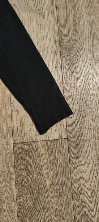 Maglione girocollo nero ragazza ZARA