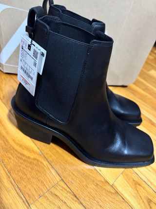 Botines Zara Negro Talla 42 Nuevos. PIEL