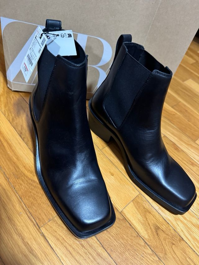 Botines Zara Negro Talla 42 Nuevos. PIEL