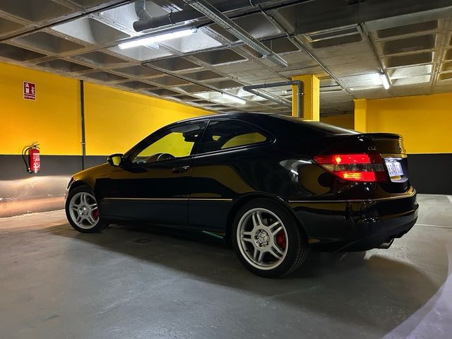 Mercedes-Benz Clase CLC 230 v6