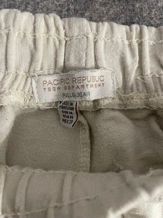 Pantalón corto chándal beige