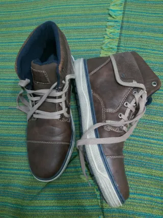 Botas de hombre marrones