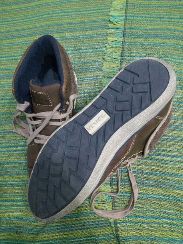 Botas de hombre marrones