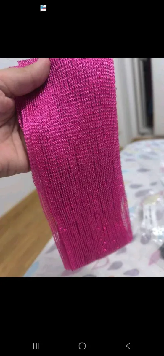 Pañuelo chal fucsia con hilos plateados