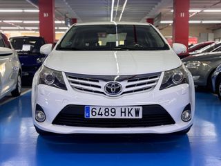 TOYOTA AVENSIS Advance 2012 122.000km Etiqueta C