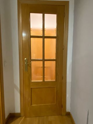 Puerta de roble interior