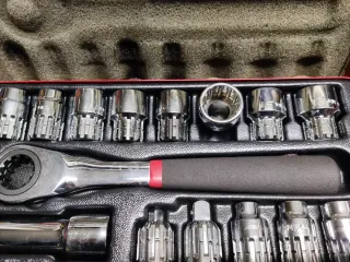 Juego de llaves de vaso y carraca