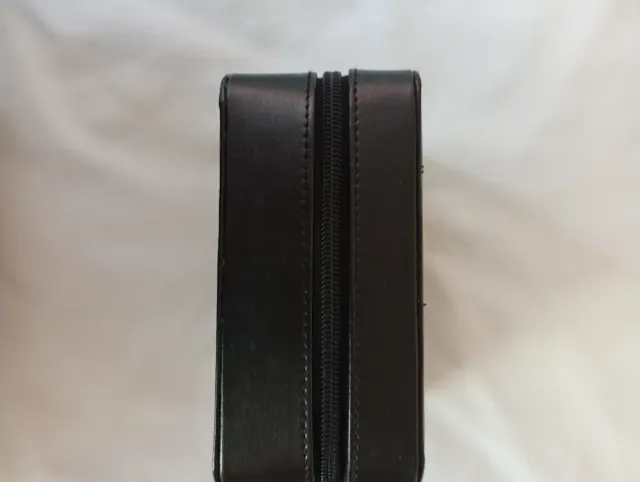 Estuche vacío Kiko Milano negro