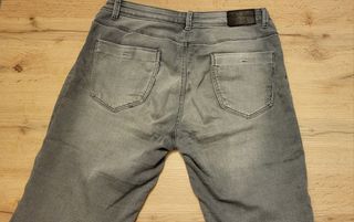 Vaqueros Springfield grises