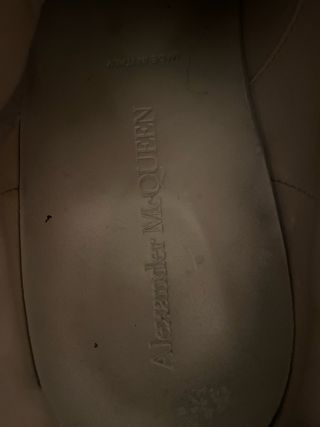 Scarpe Alexander McQueen bianche e nere