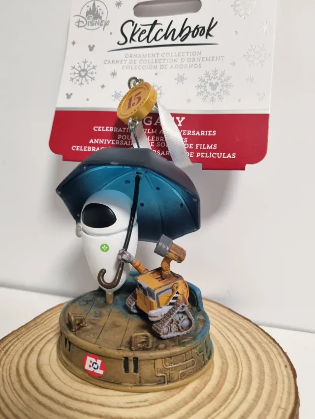 Adorno Disney Wall-E y EVA Sketchbook ornamento