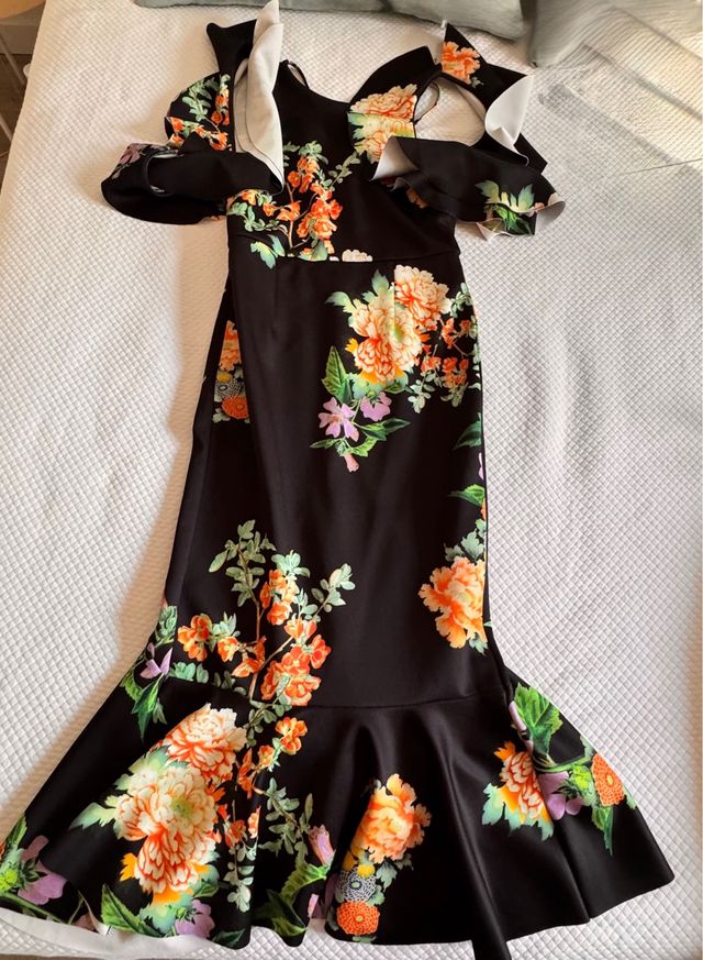 Vestido estampado floral negro