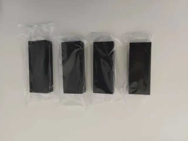 4 Tiradores Ocultos Negros 8cm