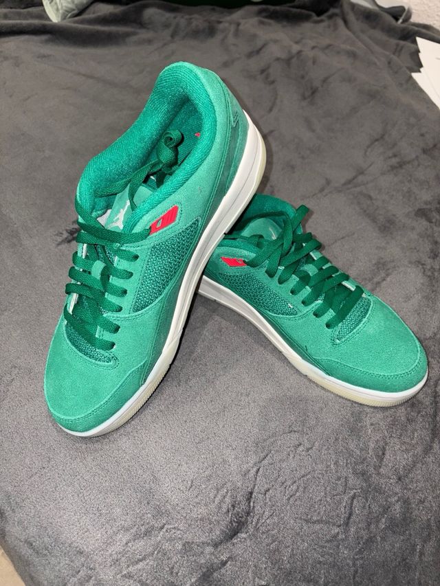 Jordan Flight Court Verde