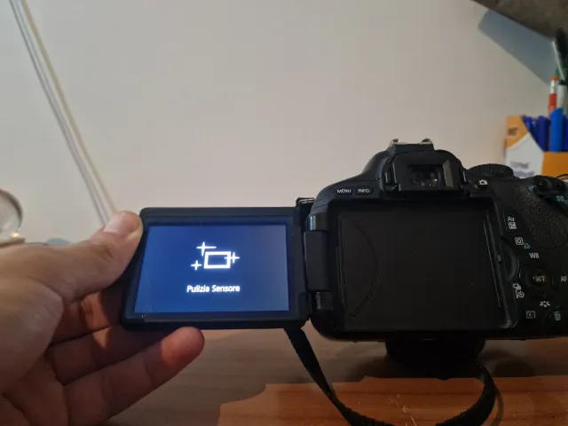 Canon EOS 600D + Accessori