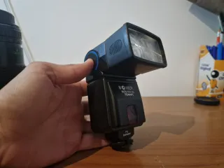 Canon EOS 600D + Accessori