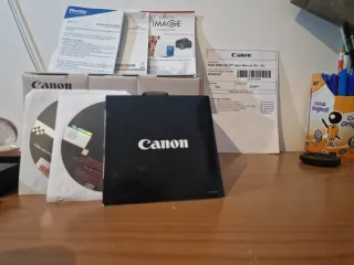 Canon EOS 600D + Accessori