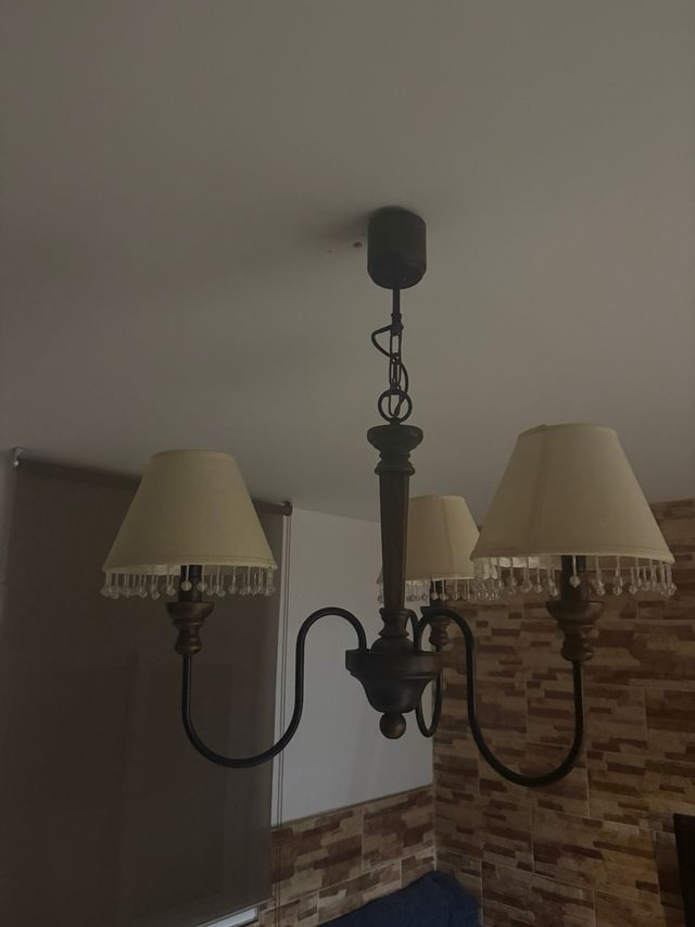 Lámpara de techo 3 tulipas